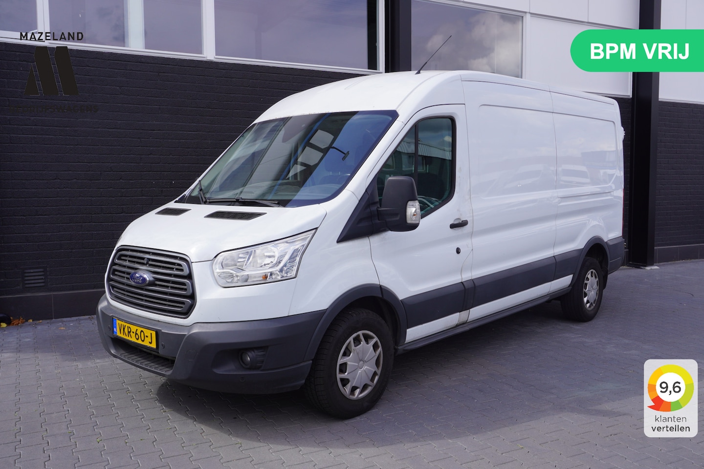 Ford Transit - 2.0 TDCI 130PK L3H2 EURO 6 - Airco - Navi - Cruise - PDC - €9.950,- Excl. - AutoWereld.nl