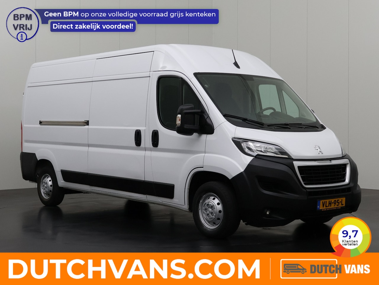Peugeot Boxer - 2.2BlueHDi 120PK L3H2 Premium | Navigatie | Airco | Camera | 3-Persoons | Betimmering - AutoWereld.nl