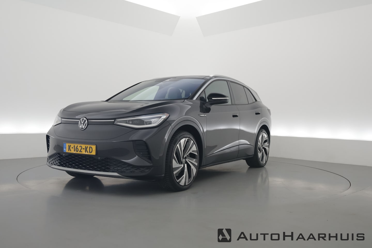 Volkswagen ID.4 - Max 77 kWh | Pano | IQ. Light | HUD | Adapt. Cruise | Trekhaak | Dodehoek. - AutoWereld.nl