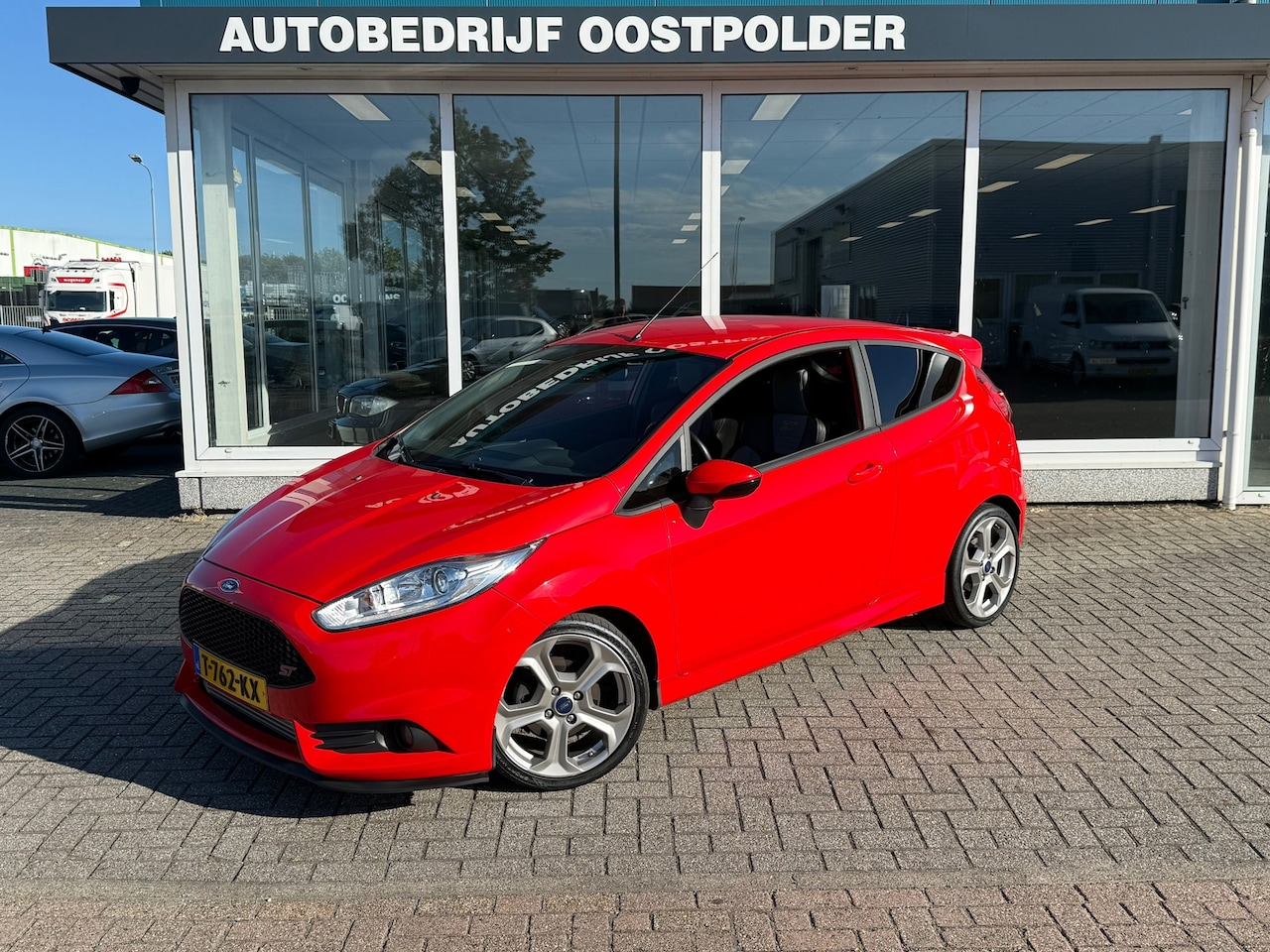 Ford Fiesta - 1.6 ST2 1.6 ST2 - AutoWereld.nl