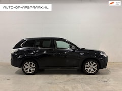 Mitsubishi Outlander - 2.0 PHEV Instyle Leer Dak Camera