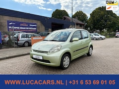 Daihatsu Sirion 2 - 1.3-16V Comfort NIEUWE APK AIRCO IJSKOUD