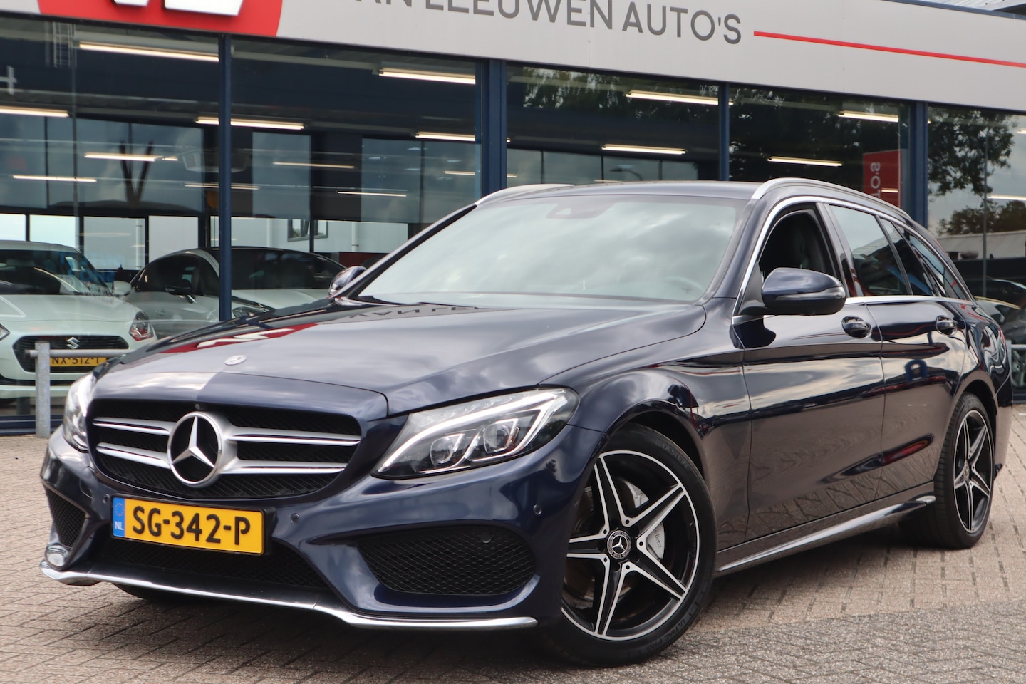 Mercedes-Benz C-klasse Estate - 180 Sport Edition Premium Plus | Elektr. Stuur & Stoelen | Leder | Navi - AutoWereld.nl