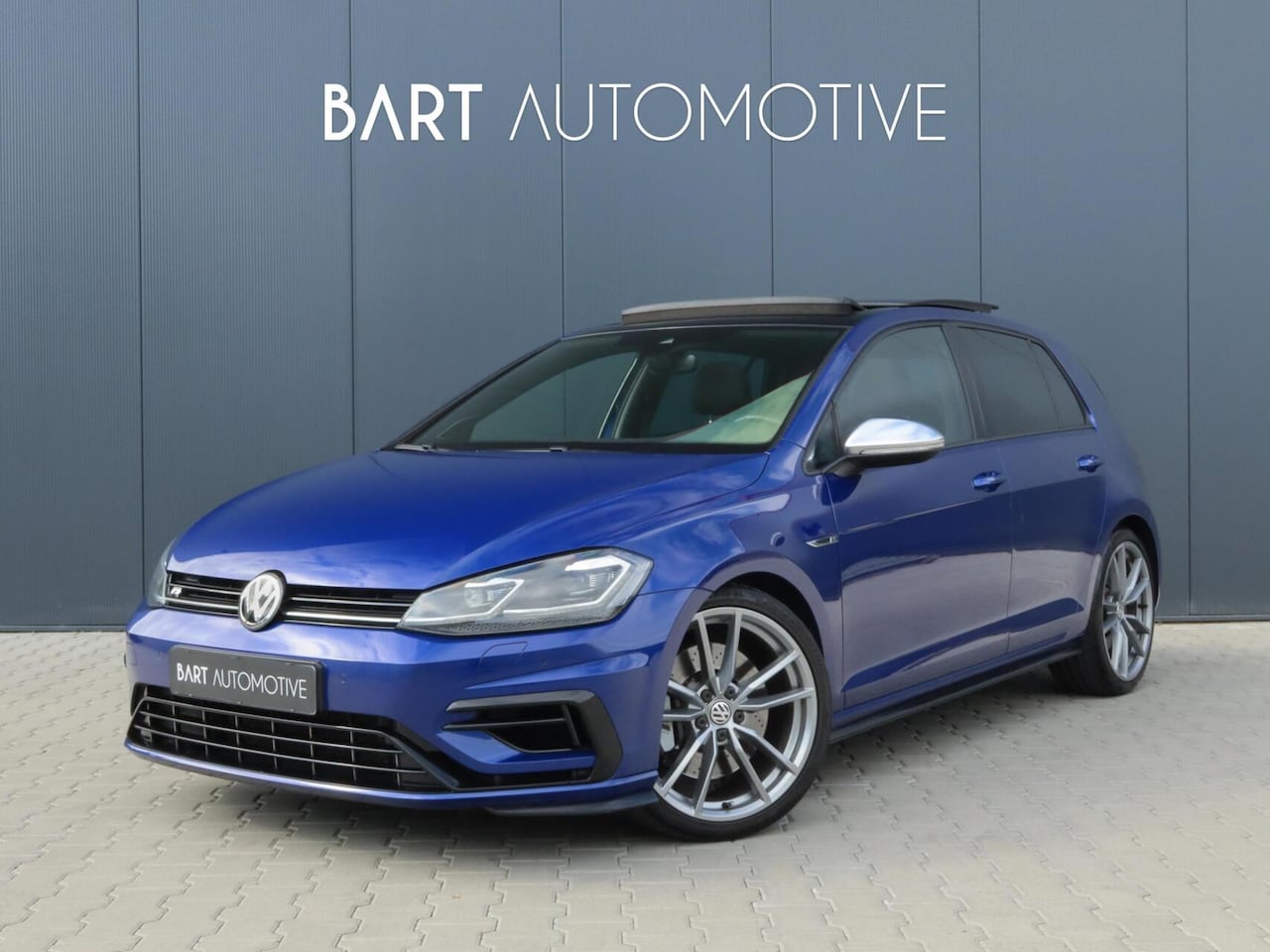 Volkswagen Golf - 7.5 2.0 TSI 4Motion R 310PK|Akra|Camera|Pano|Dynaudio - AutoWereld.nl