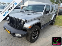Jeep Wrangler Unlimited - 2.2D Sahara 200Pk OUTLAW 4WD, MOPART LV MUD, LEDER, BOMVOL OPTIE GRIJS KENTEKEN