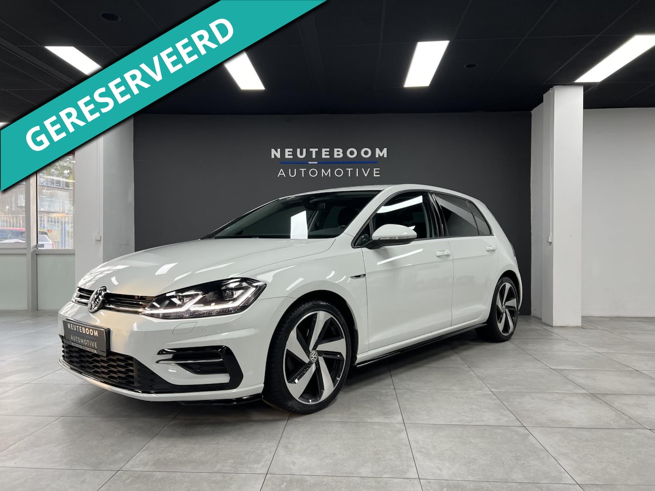 Volkswagen Golf - 1.5 TSI R-Line |ACC | LANE | VIRTUAL | LED | - AutoWereld.nl