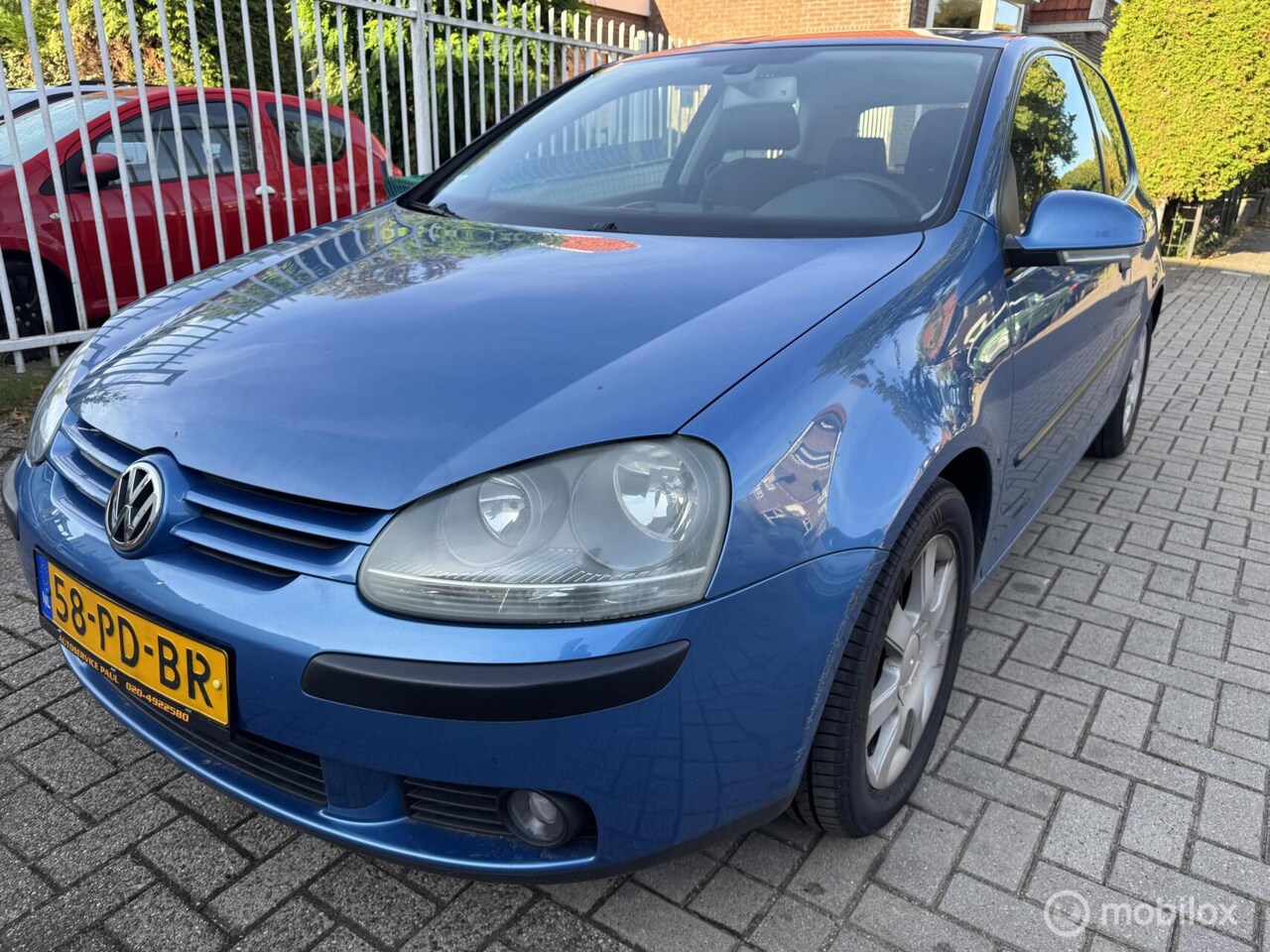 Volkswagen Golf - 1.6 FSI Comfortline 1.6 FSI Comfortline - AutoWereld.nl