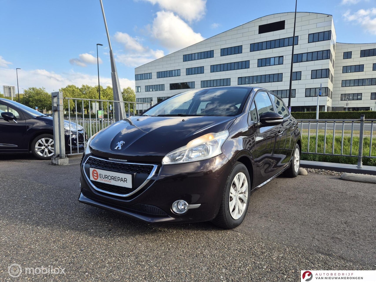 Peugeot 208 - 1.2 Vti Blue Lease Executive 1.2 VTi Blue Lease Executive - AutoWereld.nl