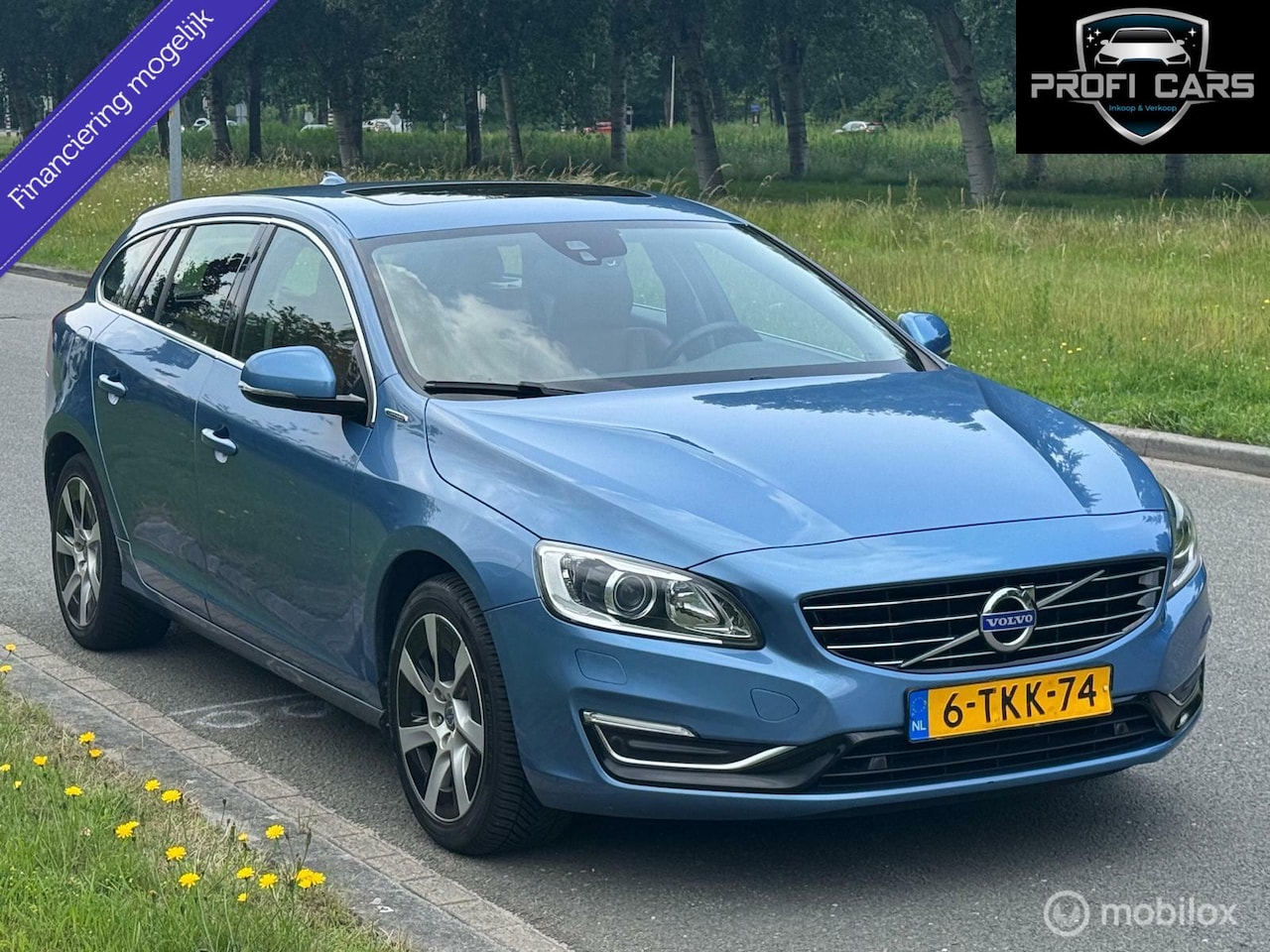 Volvo V60 - 2.4 D6 AWD Plug-In Hybrid Summum Navi Opendak - AutoWereld.nl
