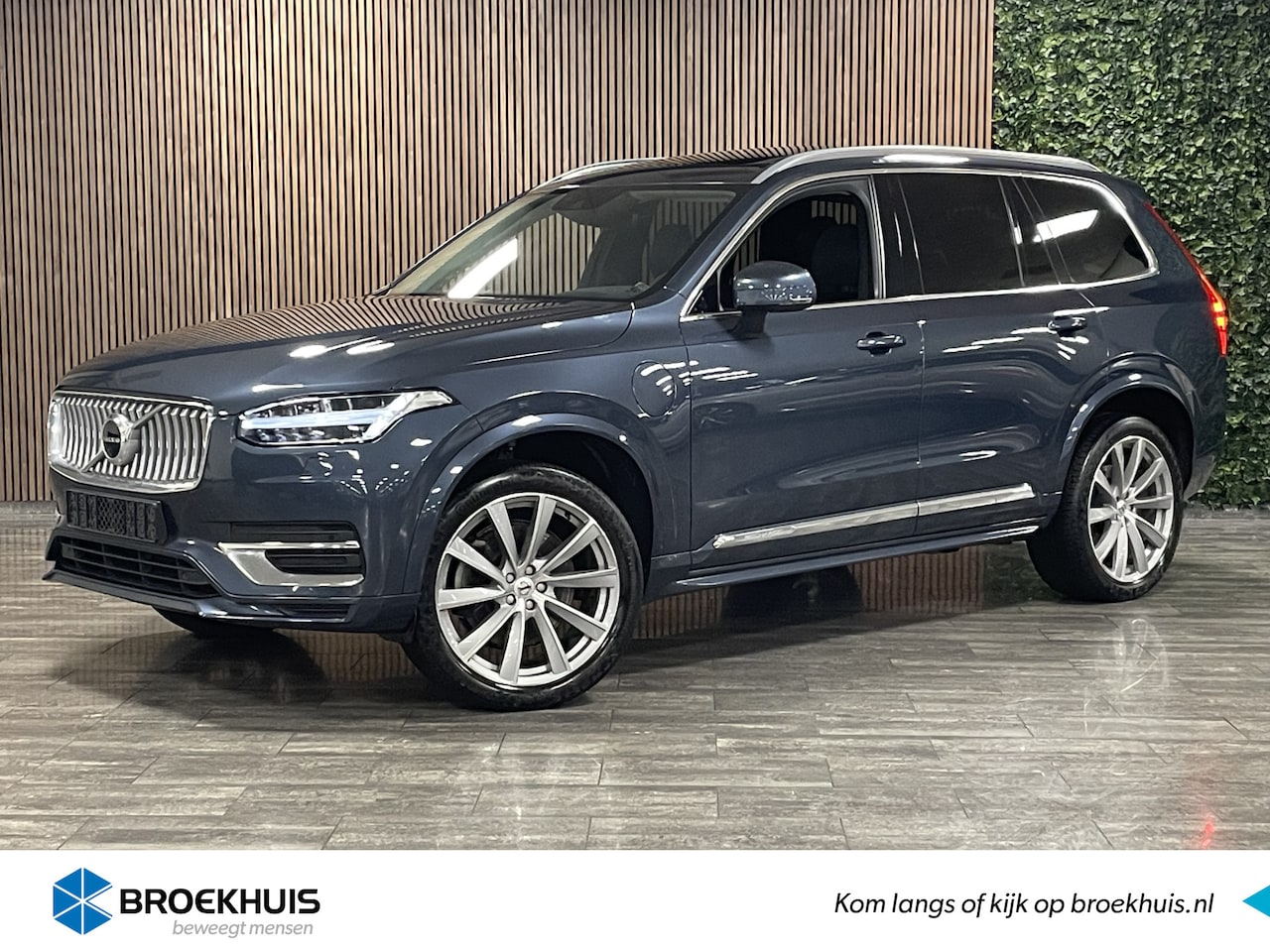 Volvo XC90 - T8 AWD Recharge Inscription | Trekhaak | 360° Camera | Harman Kardon | Schuifdak | Adaptie - AutoWereld.nl