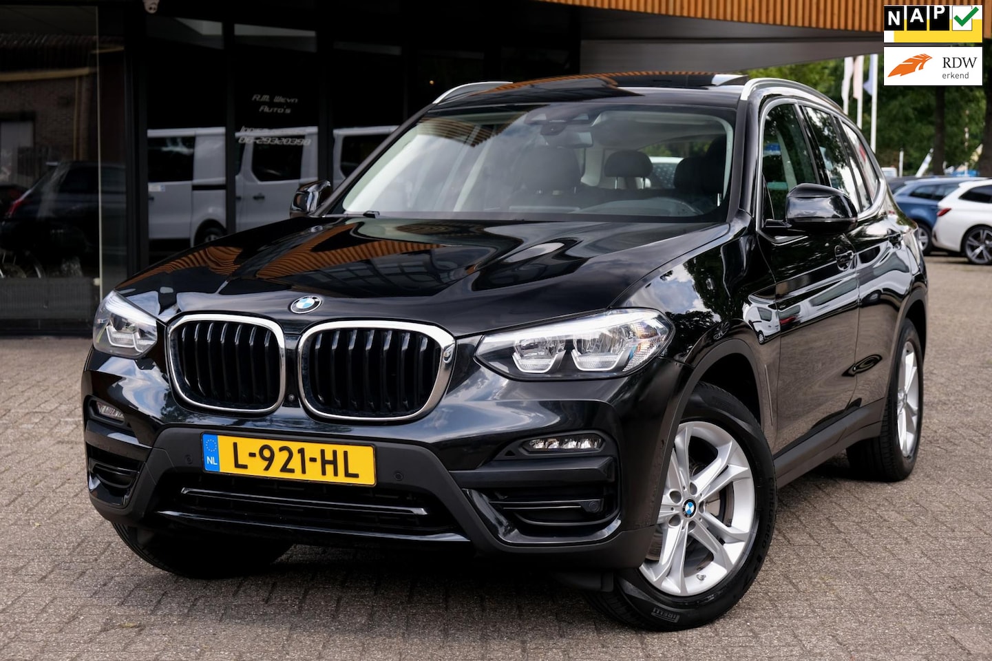 BMW X3 - XDrive20i Executive Edition/Pano/Head-Up/360°Camera/Dealeronderhouden - AutoWereld.nl