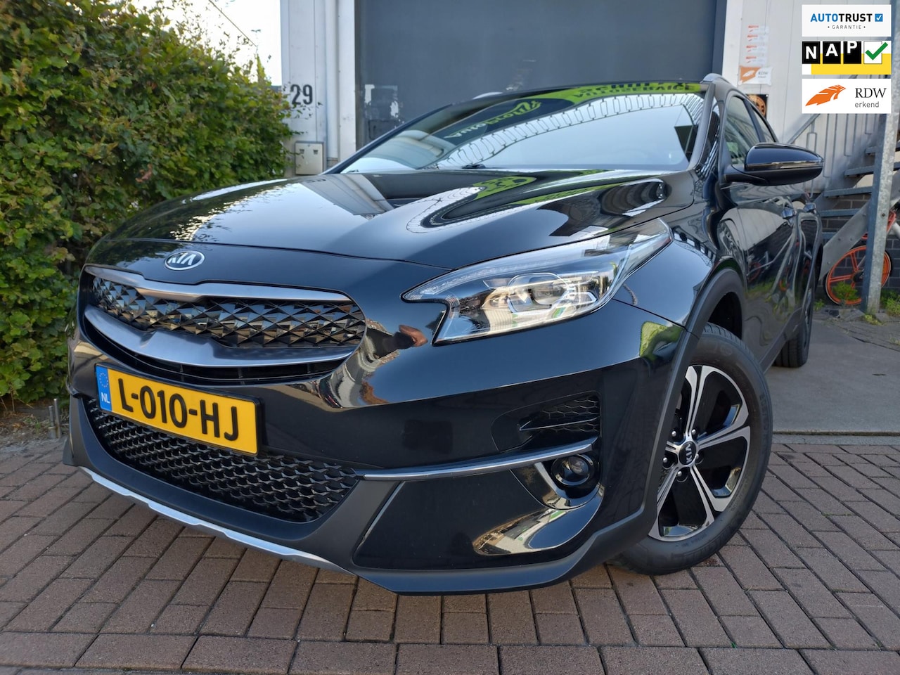 Kia XCeed - 1.6 GDi PHEV DynamicLine 1.6 GDi PHEV DynamicLine - AutoWereld.nl