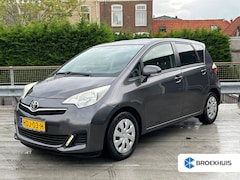 Toyota Verso S - 1.3 100PK VVT-i Aspiration | Airco | Achteruitrijcamera | Trekhaak