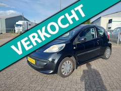 Peugeot 107 - 1.0-12V XS Urban Move