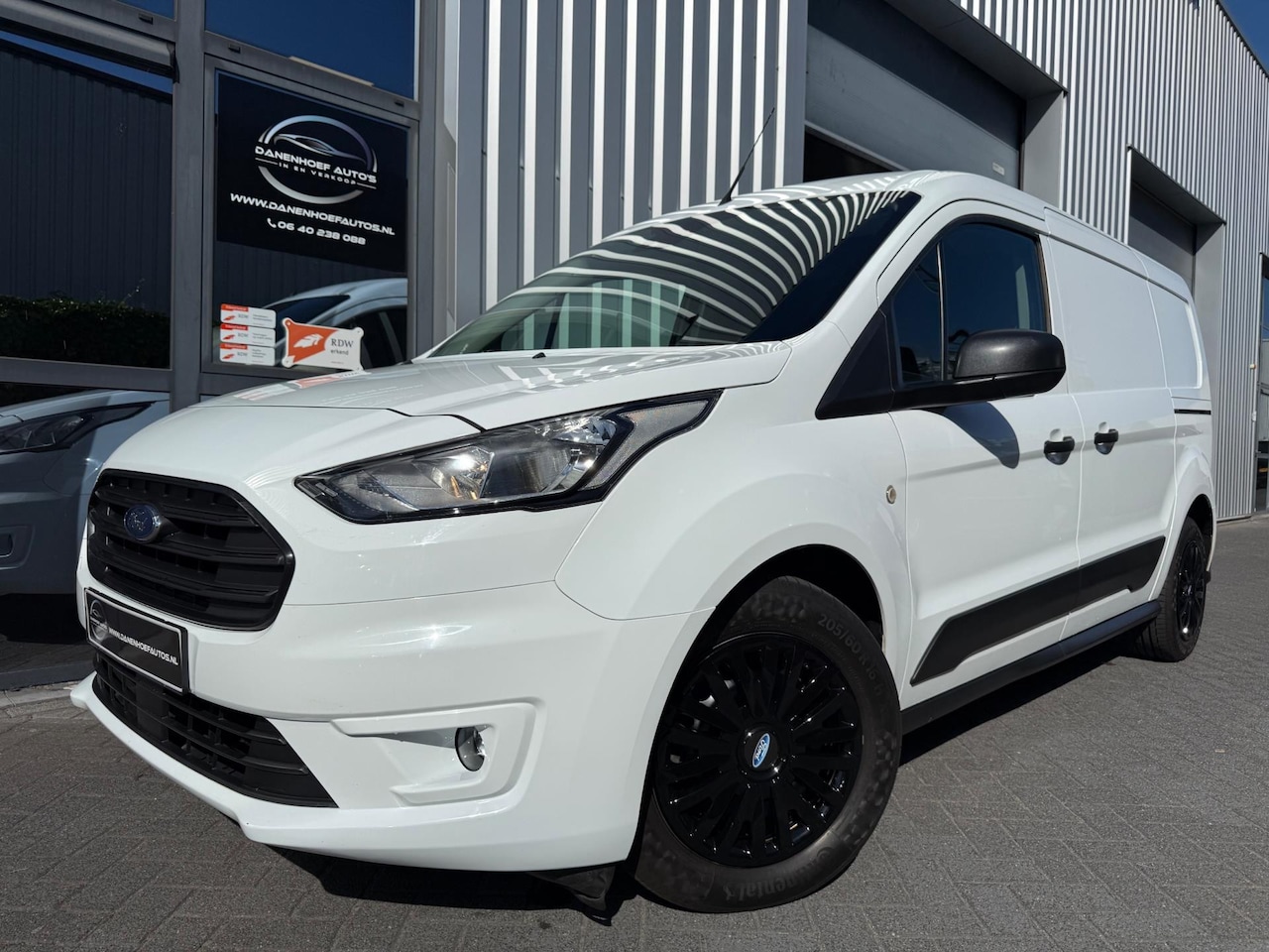 Ford Transit Connect - 1.0 benzine L2 bpm btw vrij dubbel schuif - AutoWereld.nl