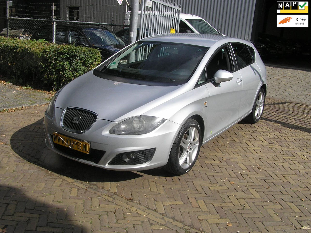 SEAT Leon - 1.2 TSI Ecomotive Businessline COPA nap pas aitco navi APK - AutoWereld.nl