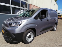 Toyota ProAce City - 1.5 D-4D Navigator|NAVI | VIRTUEEL | TREKHAAK | nieuw
