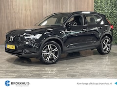 Volvo XC40 - B4 R-Design | Trekhaak | Adaptieve Cruise Control | Stoelverwarming | Parkeercamera | Pilo
