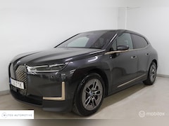 BMW iX - xDrive40 77 kWh, laser, 360, H/K, trekhaak, HUD