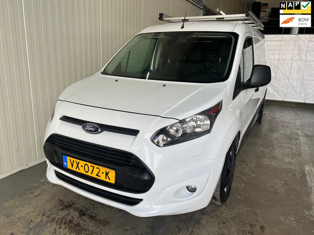 Ford Transit Connect - 1.5 TDCI L2 Trend HP Navi/PDC/3PERS/Camera - AutoWereld.nl