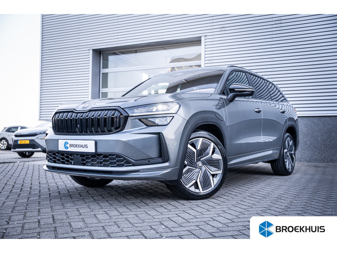 Skoda Kodiaq - 1.5 TSI PHEV Sportline Business | Elektrisch glazen panorama-dak | Trekhaak uitklapbaar | - AutoWereld.nl
