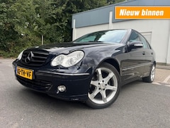 Mercedes-Benz C-klasse - 180 K. Avgd Sport Edition AUT CLIMA NAVI PDC NAP APK