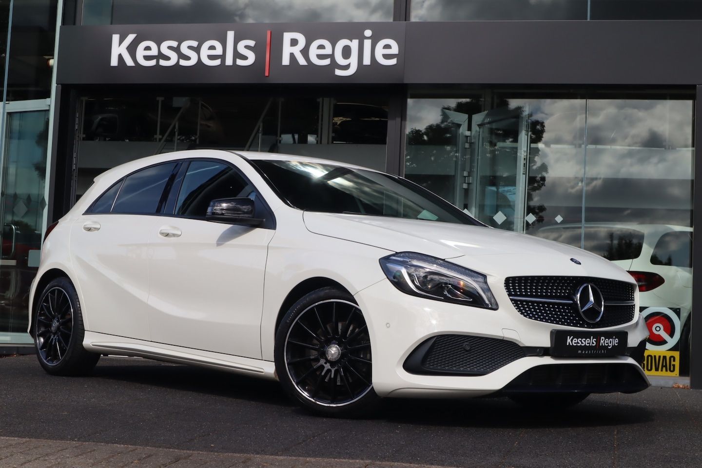 Mercedes-Benz A-klasse - 160 AMG Night Edition Plus Navi Led - AutoWereld.nl