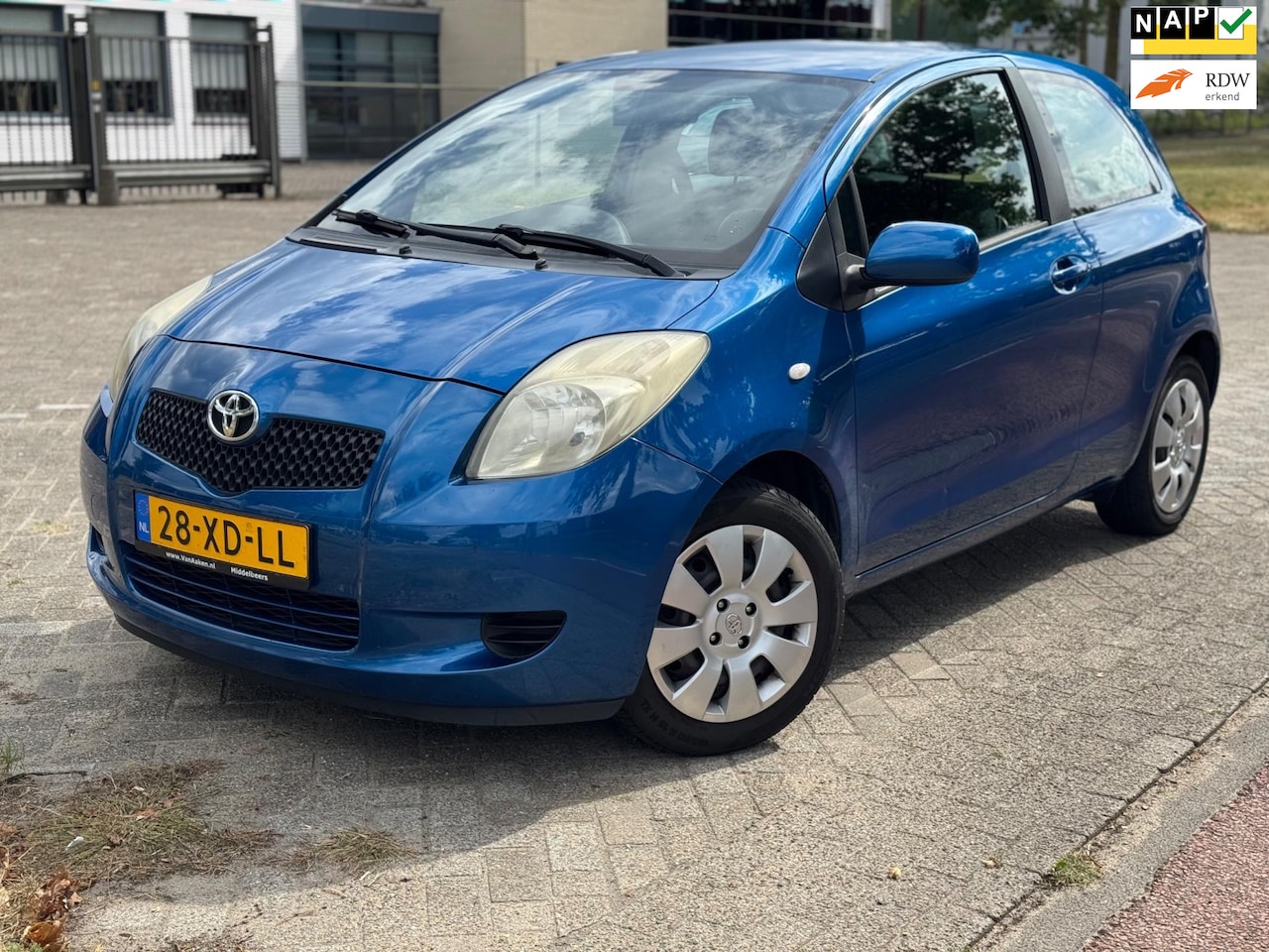 Toyota Yaris - 1.3 VVTi Sol/Airco/1jaar APK - AutoWereld.nl