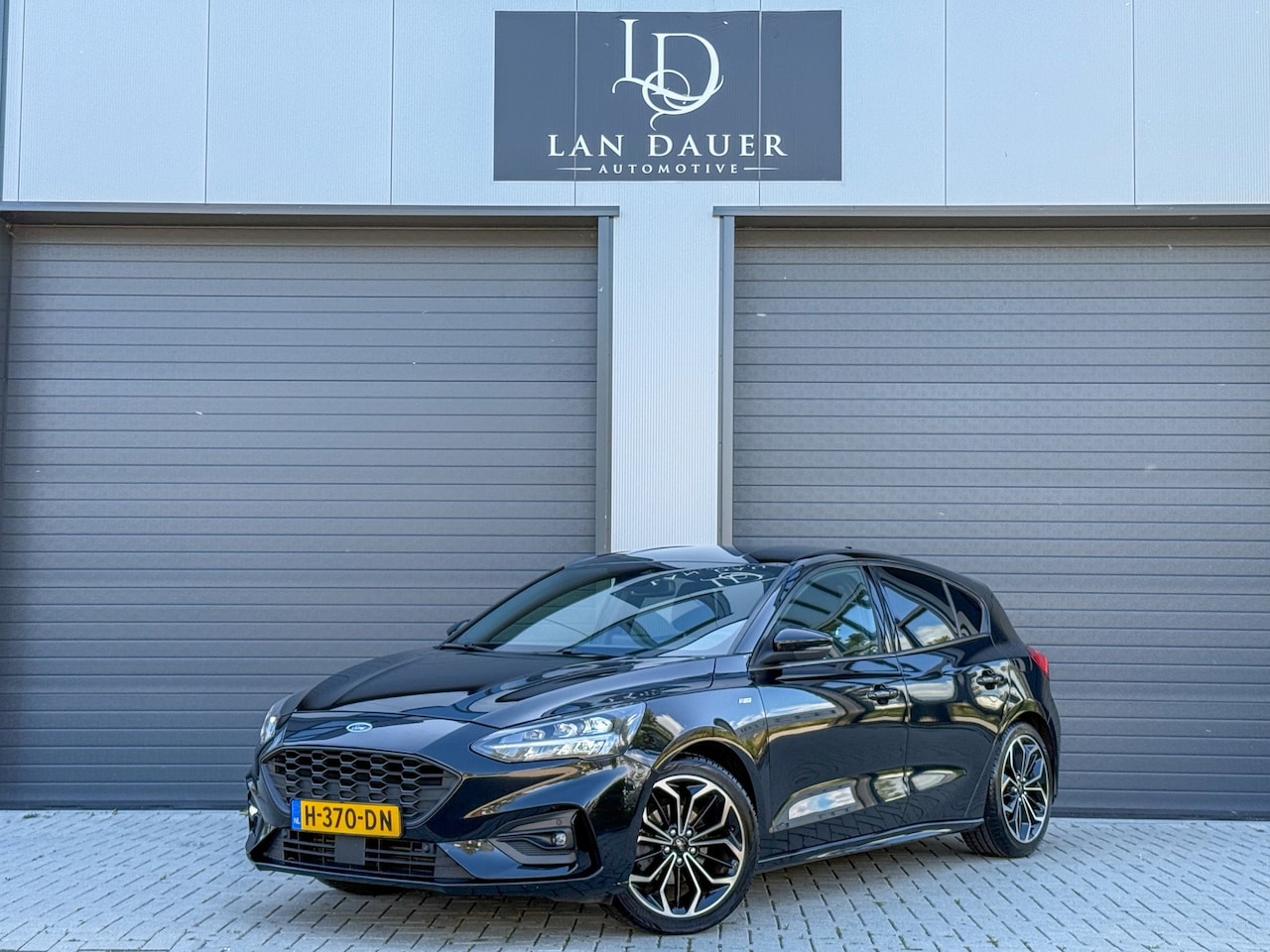 Ford Focus - 1.0 EcoBoost ST Line Business / Unieke / GARANTIE - AutoWereld.nl