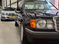 Mercedes-Benz 230 - 230E W124 Airco 1986 oldtimer schuurvondst
