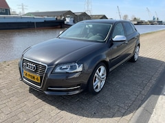 Audi A3 Sportback - 1.6 TDI Attraction Pro Line Business