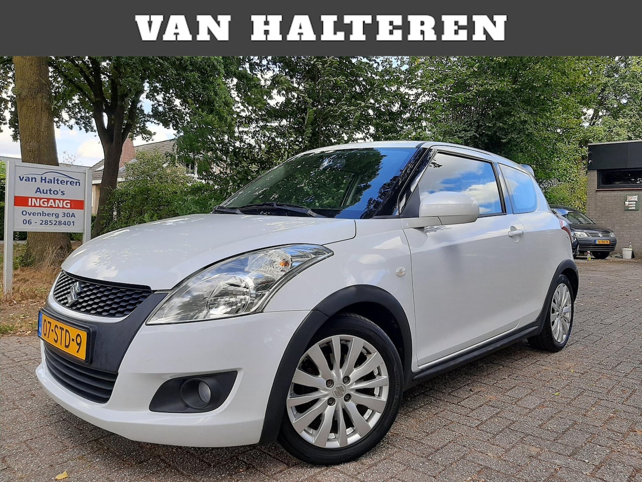 Suzuki Swift - 1.2 Exclusive EASSS Airco/Clima Sportvelgen - AutoWereld.nl
