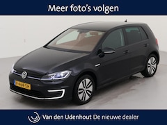 Volkswagen e-Golf - E-DITION / Navigatie / LED / Parkeersensoren