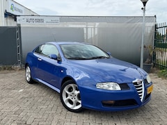 Alfa Romeo GT - 1.8 T.Spark - Clima - Cruise - APK 05-2026