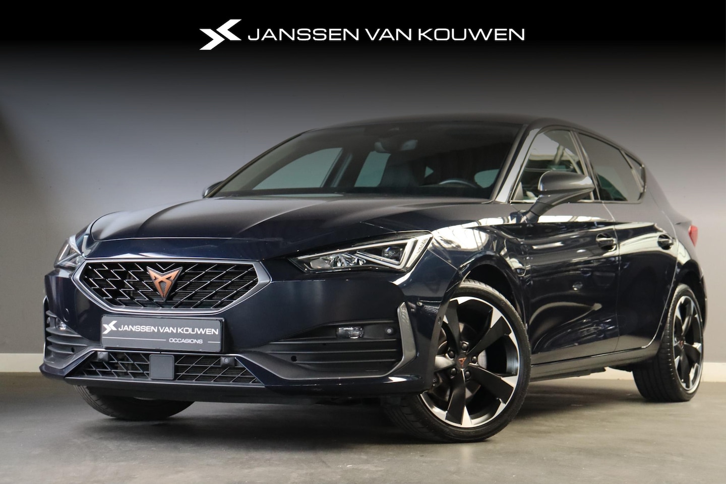 CUPRA Leon - 1.4 e-Hybrid VZ Business Stuurverwarming Clima Keyless Dodehoek 18" LMW - AutoWereld.nl