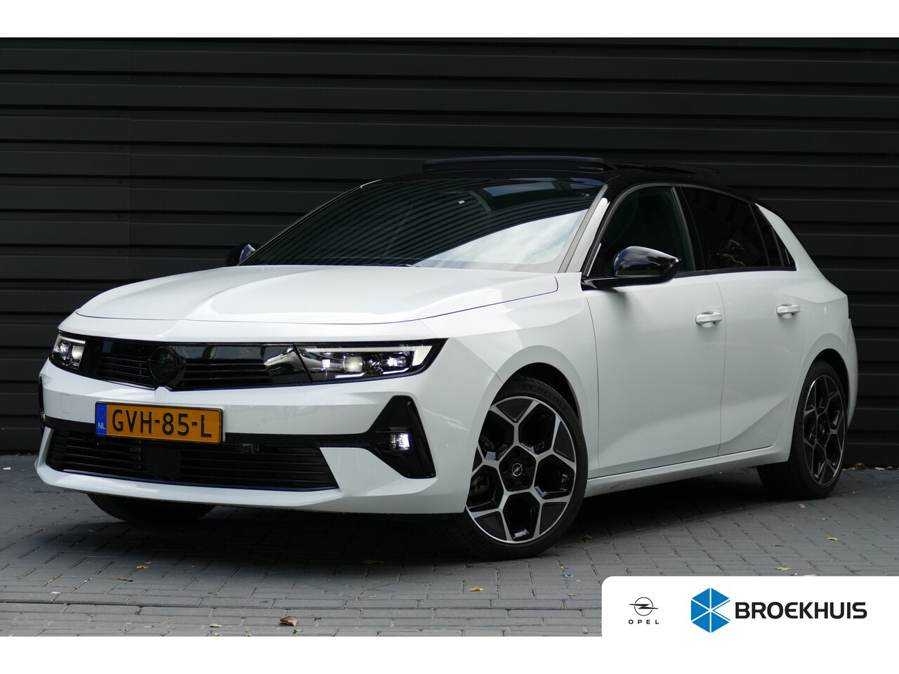 Opel Astra - 1.2 TURBO HYBRID 136PK 5-DRS ULTIMATE AUTOMAAT / NAVI / ALCANTARA / CLIMA / PDC / 18"LMV / - AutoWereld.nl