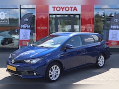 Toyota Auris Touring Sports - 1.8 HYBRID DYNAMIC GO KEYLESS NAVI LM-VELGEN PRIVACY-GLASS LED CAMERA