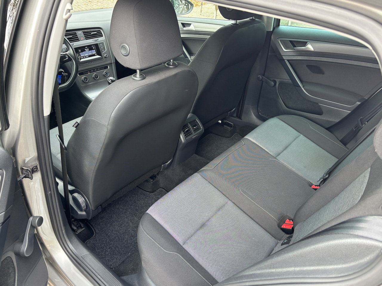Volkswagen Golf - 1.2 TSI Trend Edition