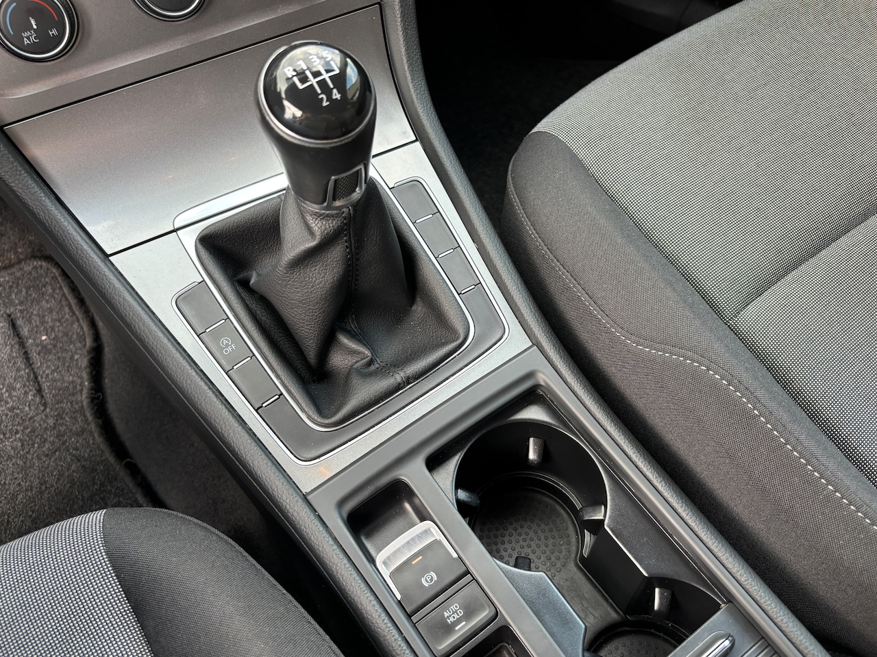 Volkswagen Golf - 1.2 TSI Trend Edition