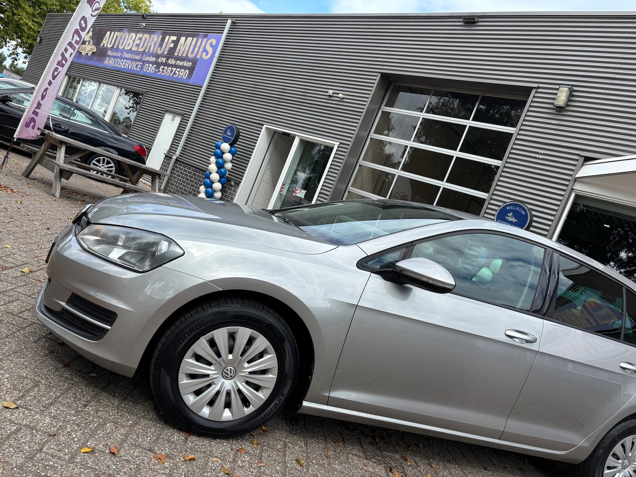 Volkswagen Golf - 1.2 TSI Trend Edition