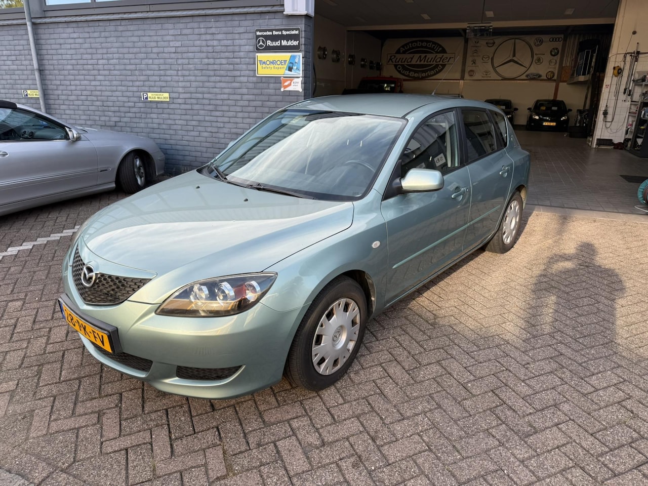 Mazda 3 Sport - 1.6 Touring 1.6 Touring - AutoWereld.nl