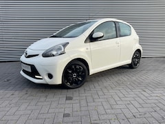 Toyota Aygo - 1.0 VVT-i navigator bouwjaar 2014