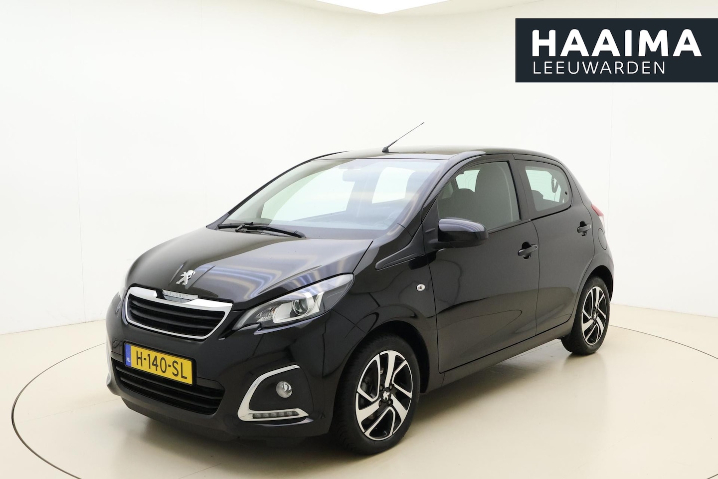 Peugeot 108 - 1.0 e-VTi Blue Lease Executive 72 PK | Handgeschakeld | Touchscreen | Camera | Climate Con - AutoWereld.nl