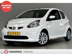 Toyota Aygo - 1.0-12V Access/ Airco/ C.V.Afstand/ Elek.Pakket/ Isofix/ Stuurbekr/ Radio-CD+AUX/ Bumpers