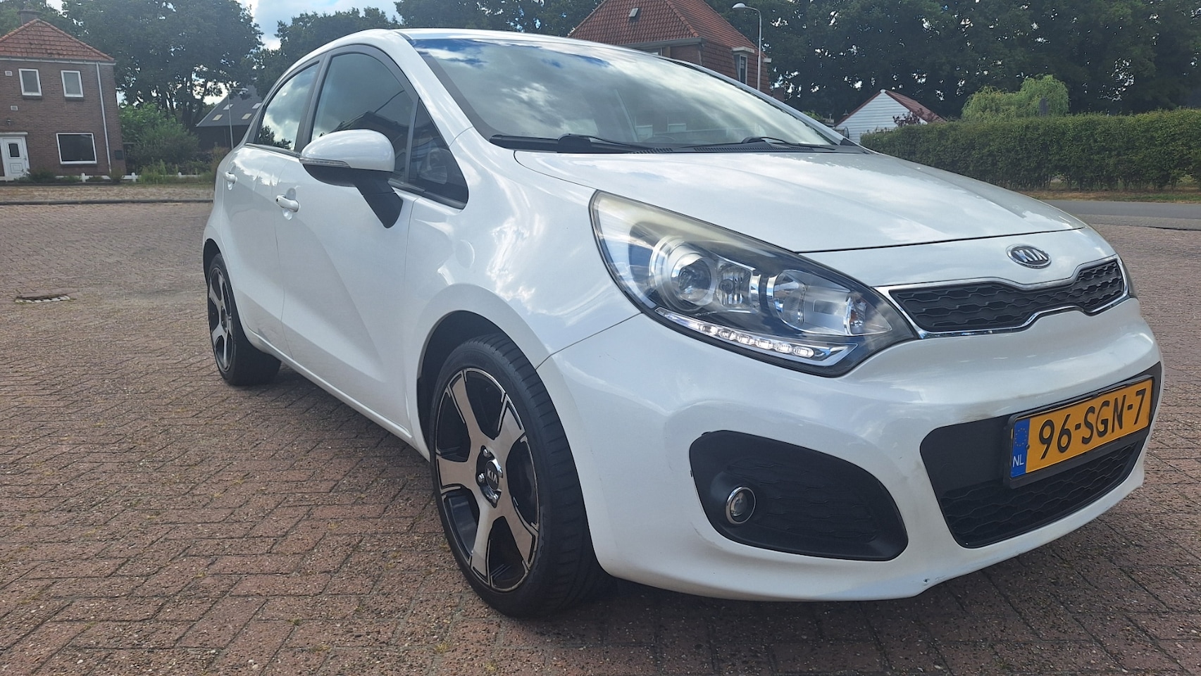 Kia Rio - 1.2 CVVT Super Pack kia ria - AutoWereld.nl