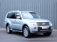 Mitsubishi Pajero - 3.8 V6 7-PERSOONS *49.407KM
