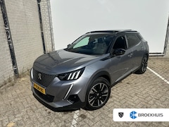 Peugeot e-2008 - EV GT Pack 50 kWh 3-Fase | Achterbank in delen neerklapbaar | Achteruitrijcamera | Afwijke