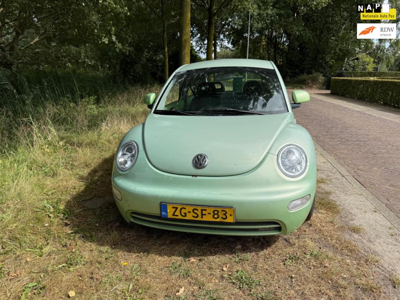 Volkswagen New Beetle - 2.0 Highline 2.0 Highline - AutoWereld.nl