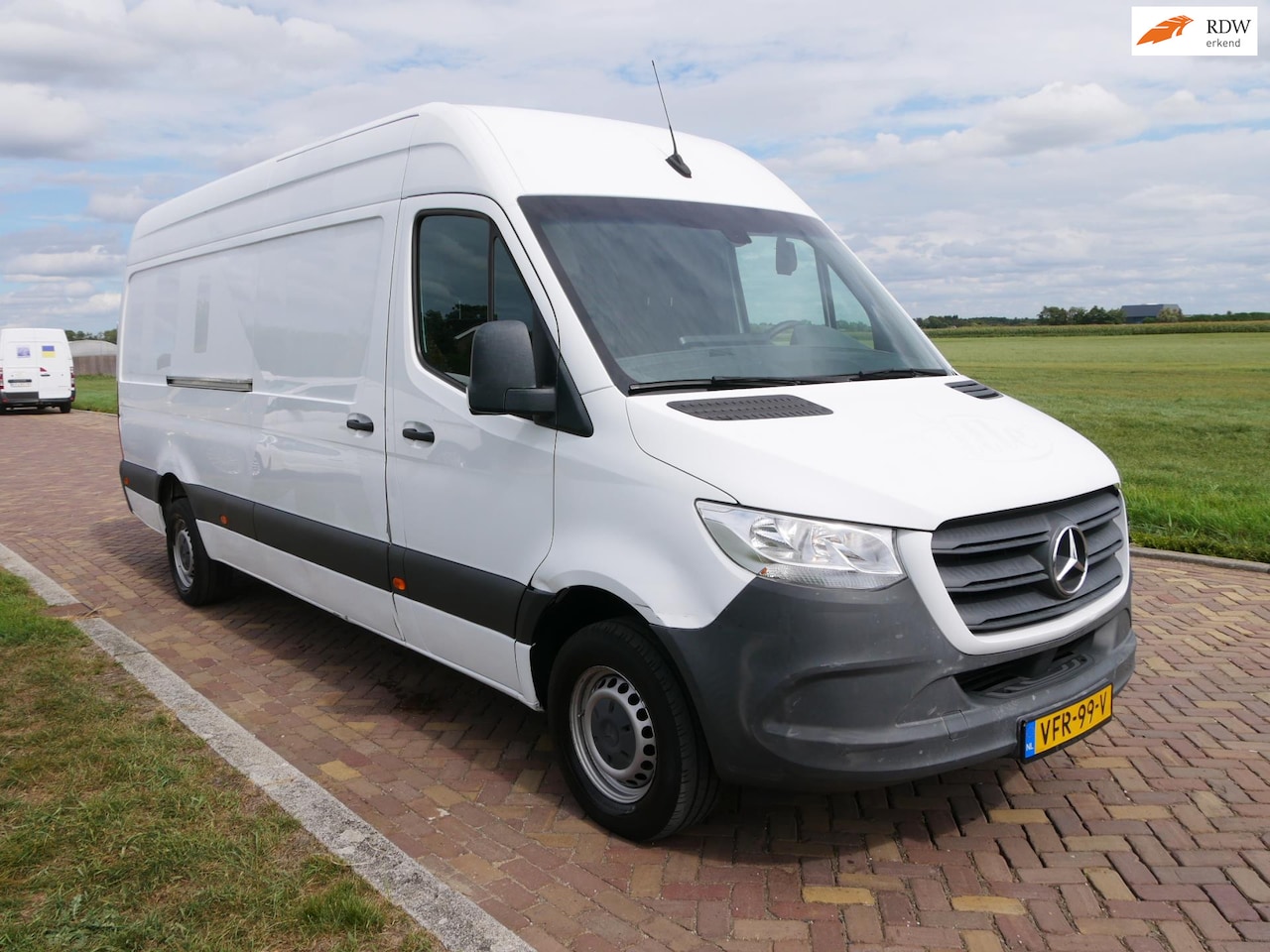 Mercedes-Benz Sprinter - 316 2.2 CDI L4H3 AUT. CAMERA AC 3-SEATS ** 15999 EX BTW ** - AutoWereld.nl