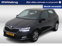 Skoda Fabia - 1.0 TSI 95pk Ambition Navigatie by APP / Clmatronic Airco / Parkeersensoren A / LM velgen